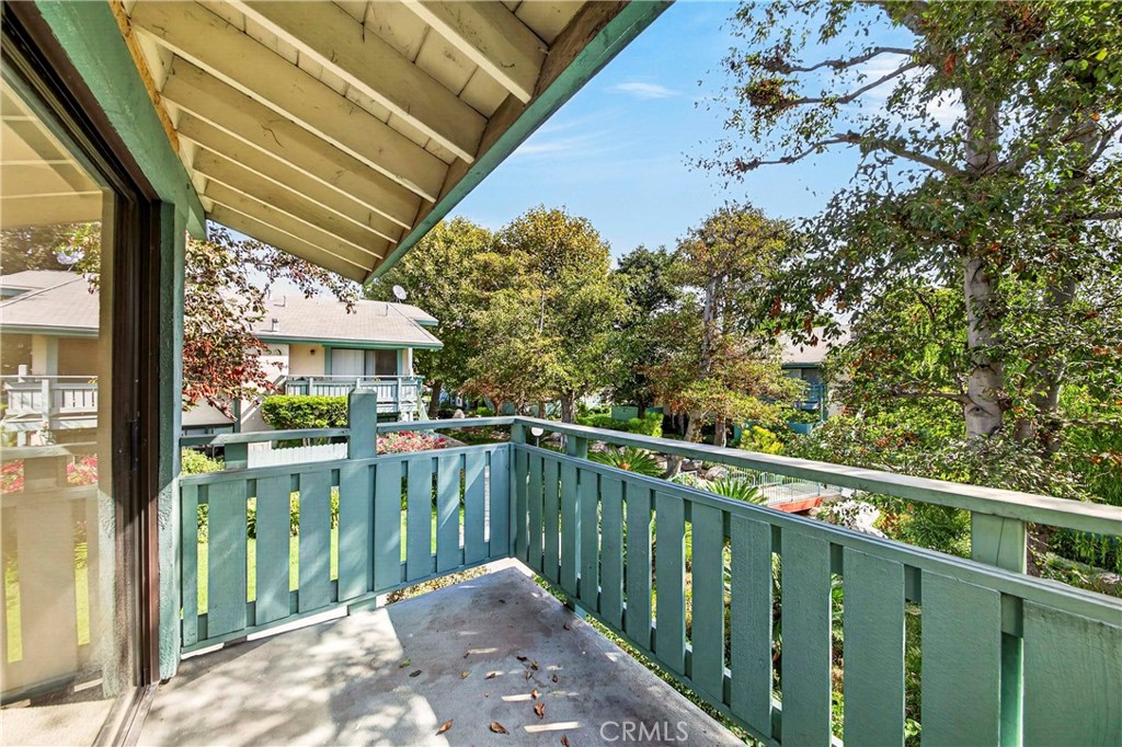 20535 S Vermont Avenue 4 Property Photo 15