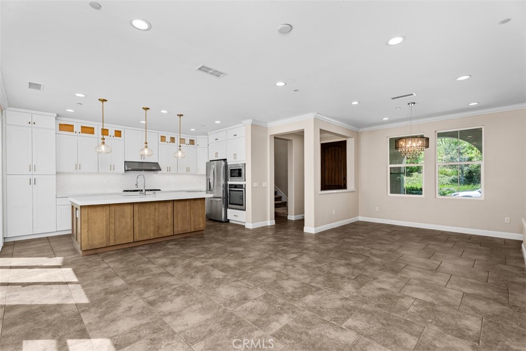 2992 E Coalinga Property Photo 10