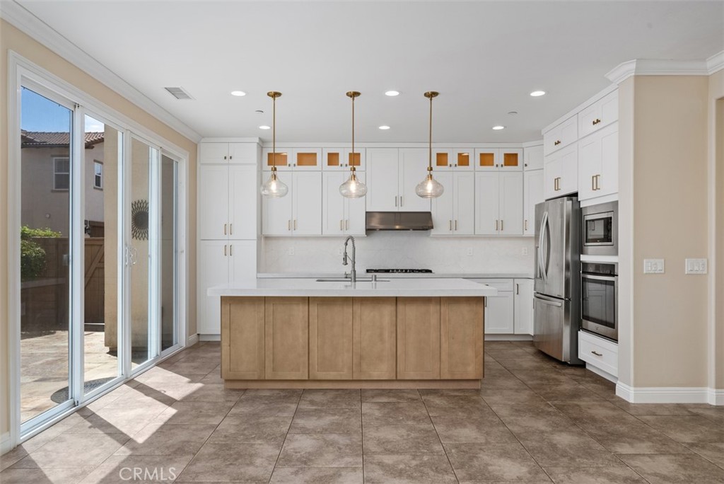 2992 E Coalinga Property Photo 11