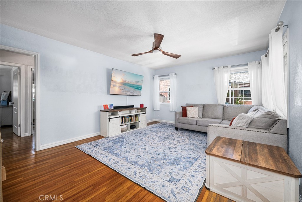 6013 Premiere Avenue Property Photo 13