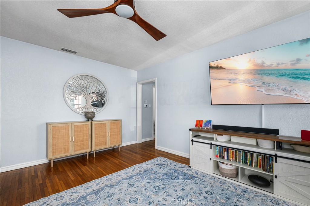 6013 Premiere Avenue Property Photo 15