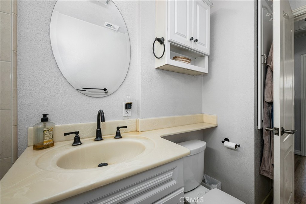 6013 Premiere Avenue Property Photo 30