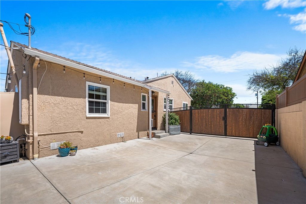 6013 Premiere Avenue Property Photo 41