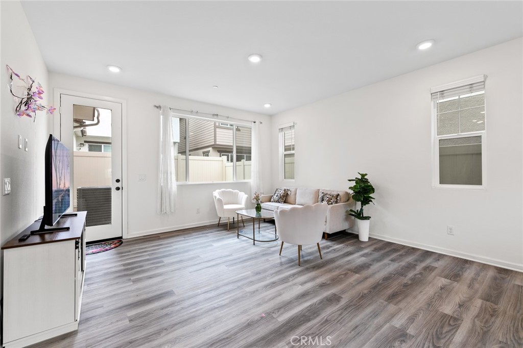 10281 Trickle Property Photo 7