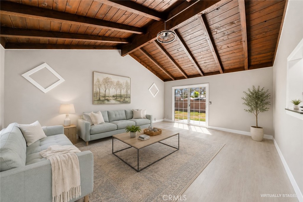 6382 Yale Property Photo 9