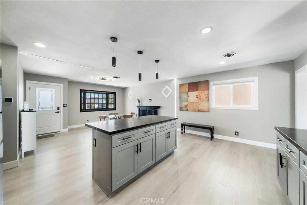 6382 Yale Property Photo 12