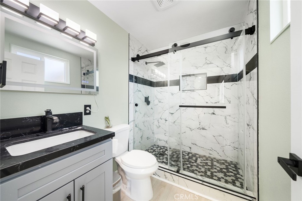 6382 Yale Property Photo 15