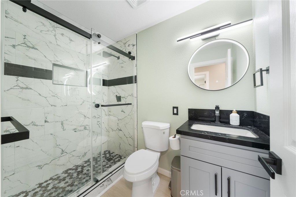 6382 Yale Property Photo 19