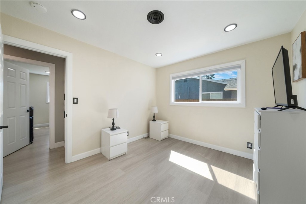 6382 Yale Property Photo 21