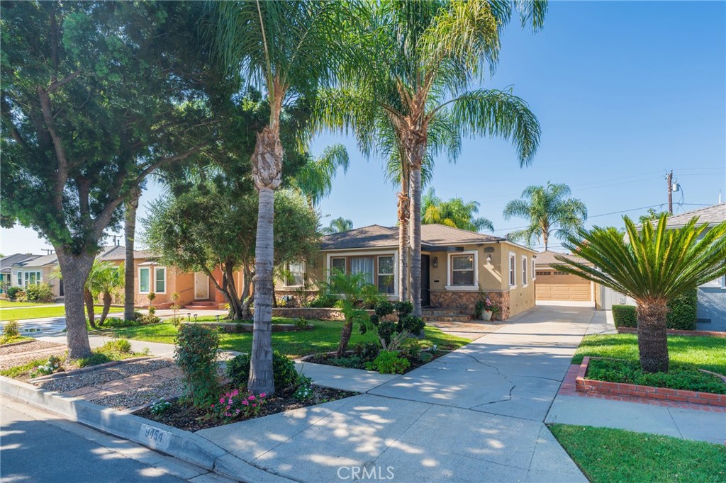 9454 Heiner Property Photo 1
