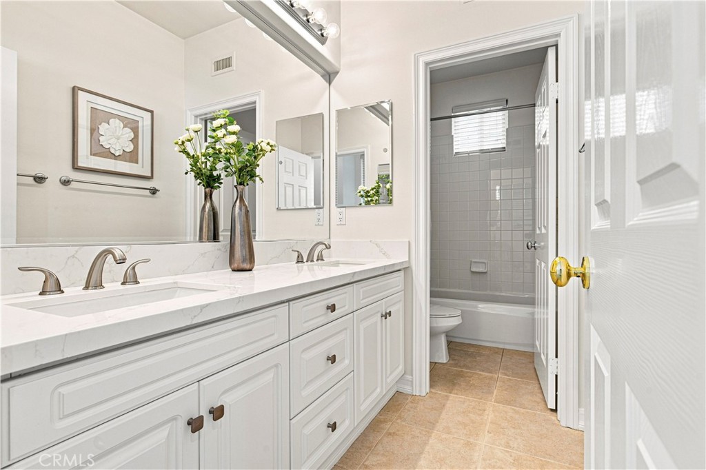 22 Camellia Property Photo 40