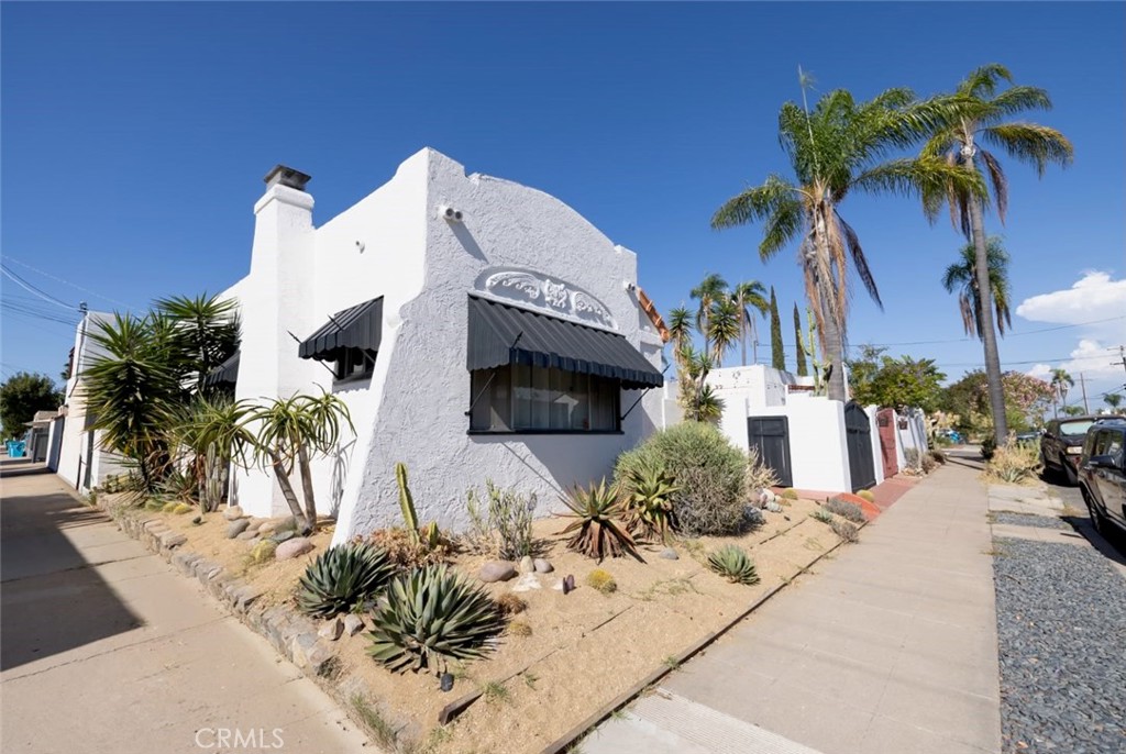 3226 Palm Property Photo 1