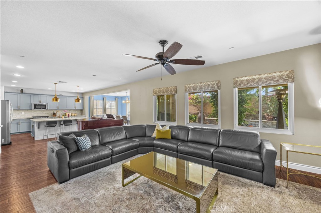 7132 Jantina Court Property Photo 3