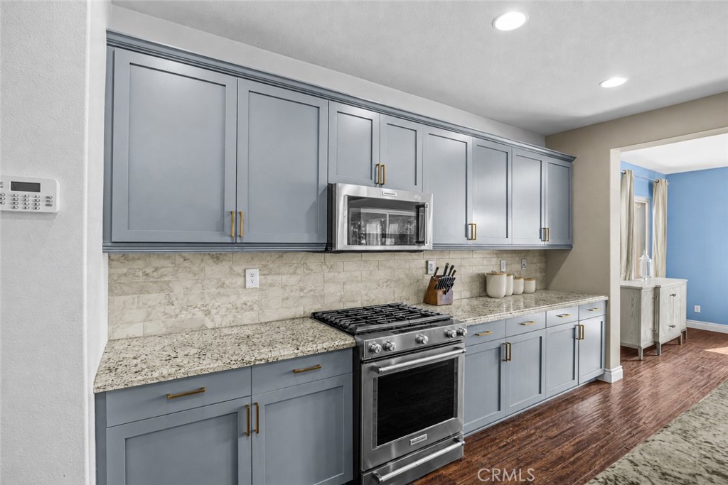 7132 Jantina Court Property Photo 8