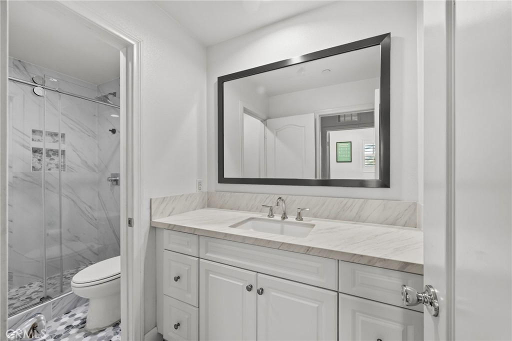 7132 Jantina Court Property Photo 20