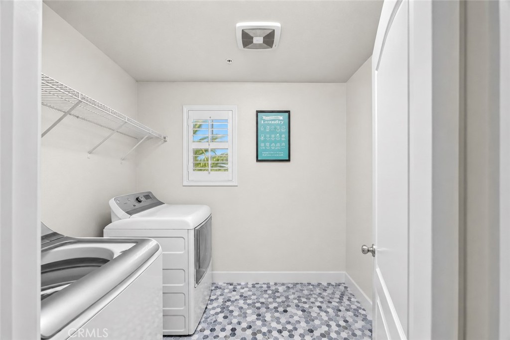 7132 Jantina Court Property Photo 24