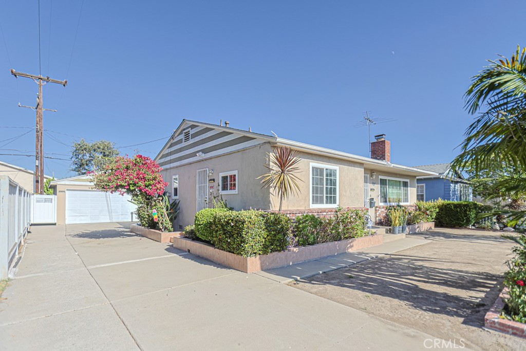 13122 Birchwood Street Property Photo 10
