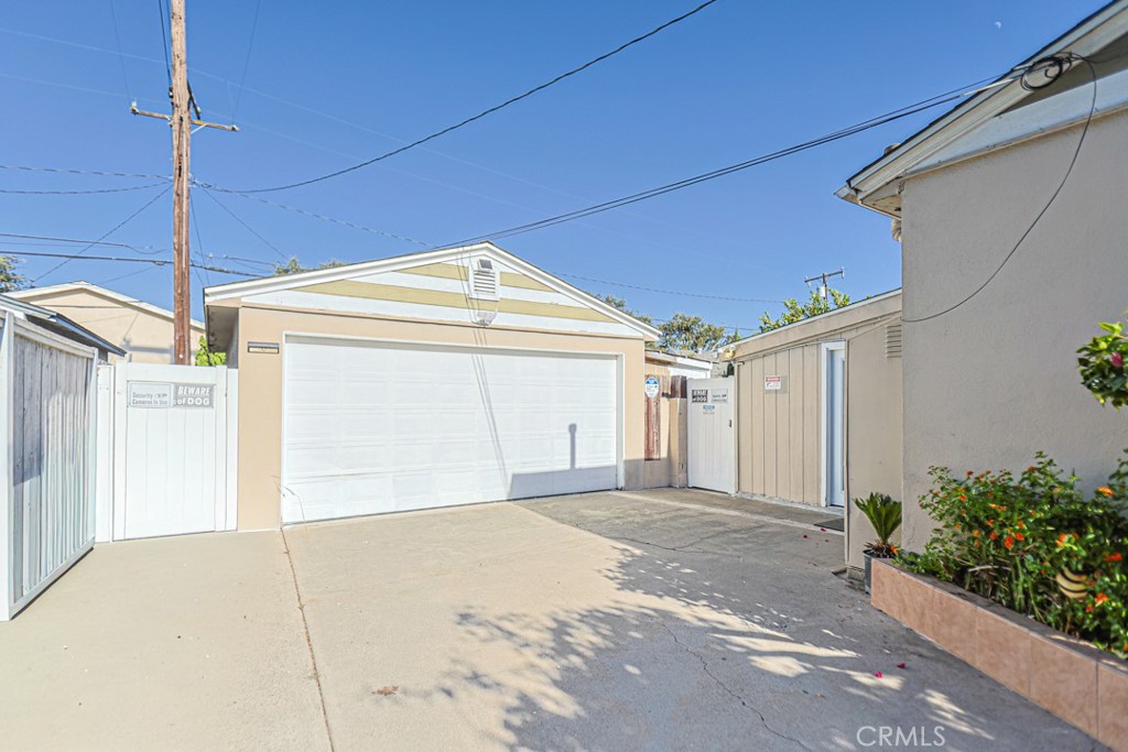 13122 Birchwood Street Property Photo 11