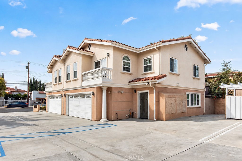 7592 Artesia Blvd D Property Photo 2