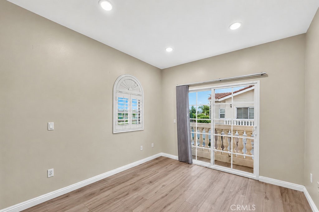 7592 Artesia Blvd D Property Photo 20