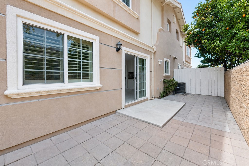 7592 Artesia Blvd D Property Photo 31