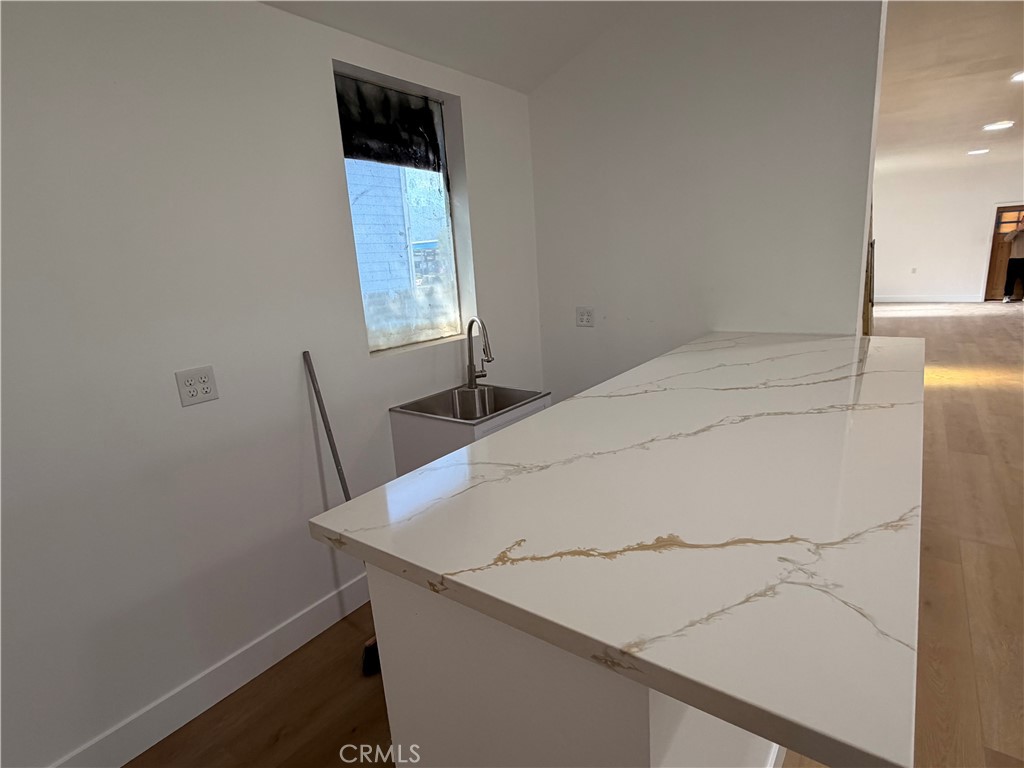 30830 Riverside Drive Property Photo 14