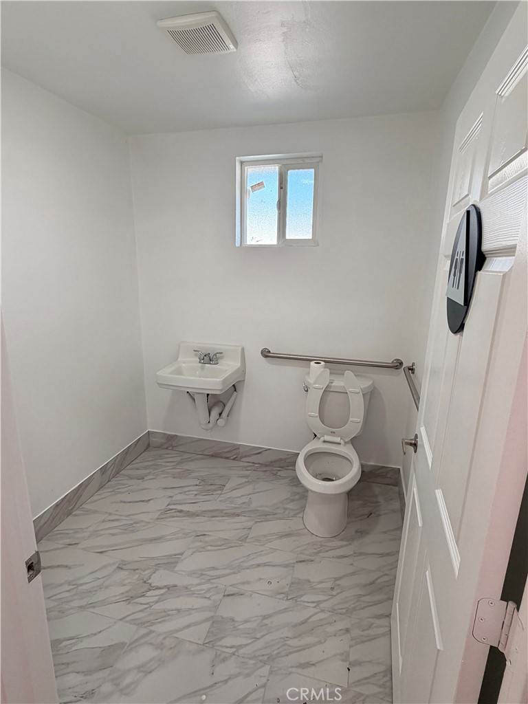 30830 Riverside Drive Property Photo 16