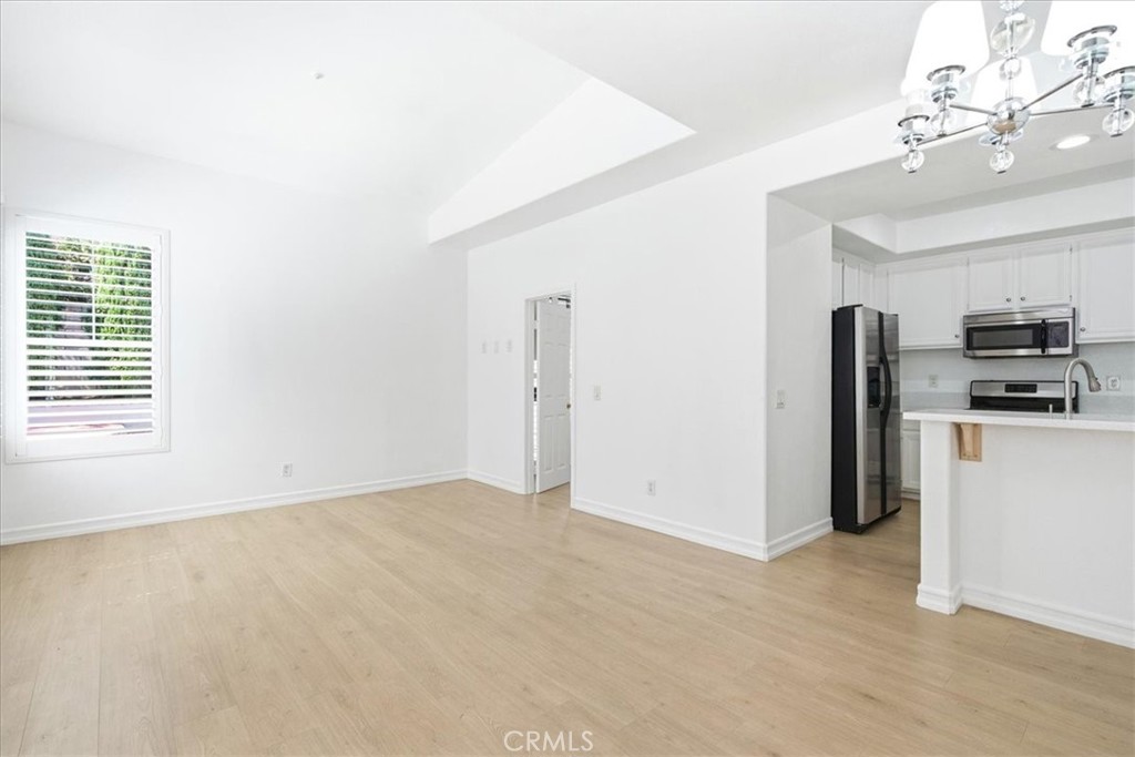 1473 Holcomb Property Photo 7