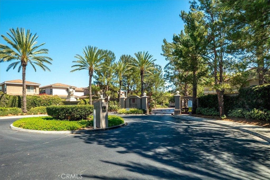 1473 Holcomb Property Photo 47