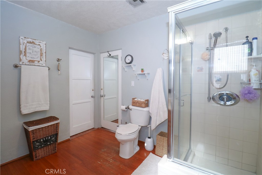 12421 Floral Property Photo 26