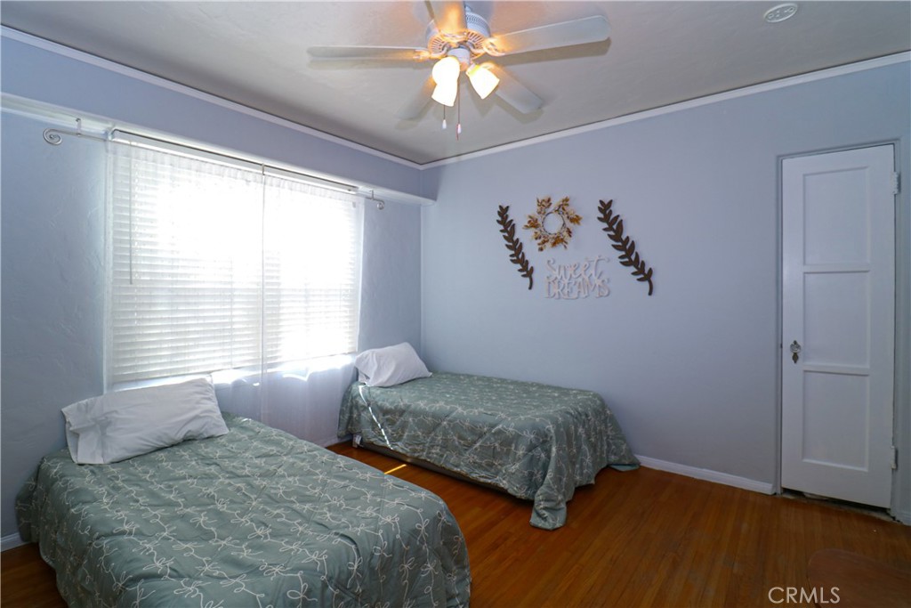 12421 Floral Property Photo 34