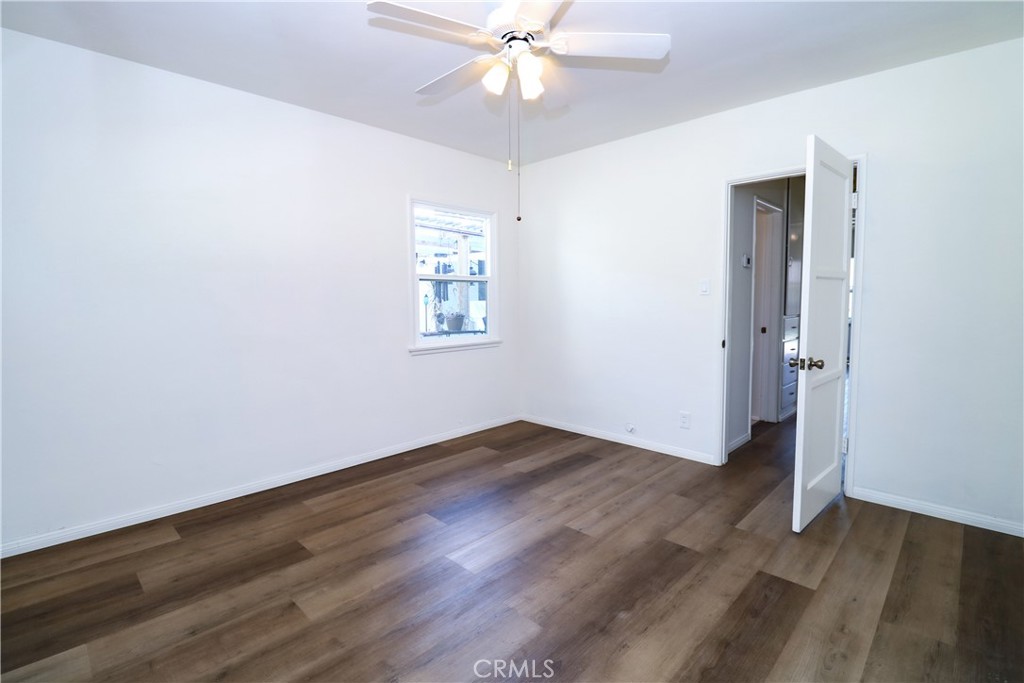 12421 Floral Property Photo 40
