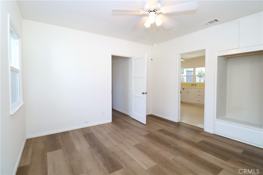 12421 Floral Property Photo 42