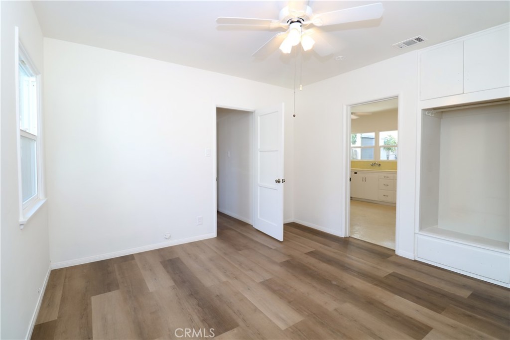 12421 Floral Property Photo 42
