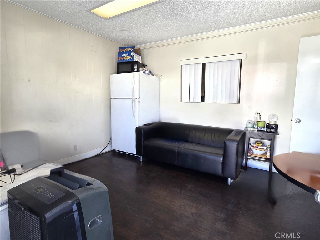 13435 Imperial Highway Property Photo 15