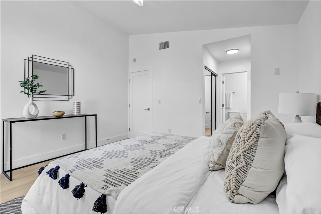 8 Misty Creek Property Photo 25