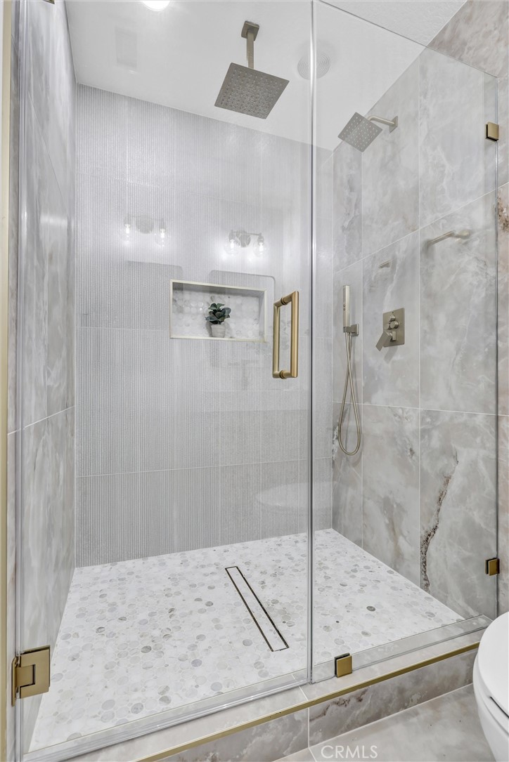 8 Misty Creek Property Photo 28