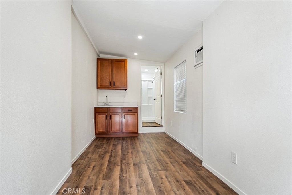 4327 E Philo Property Photo 22