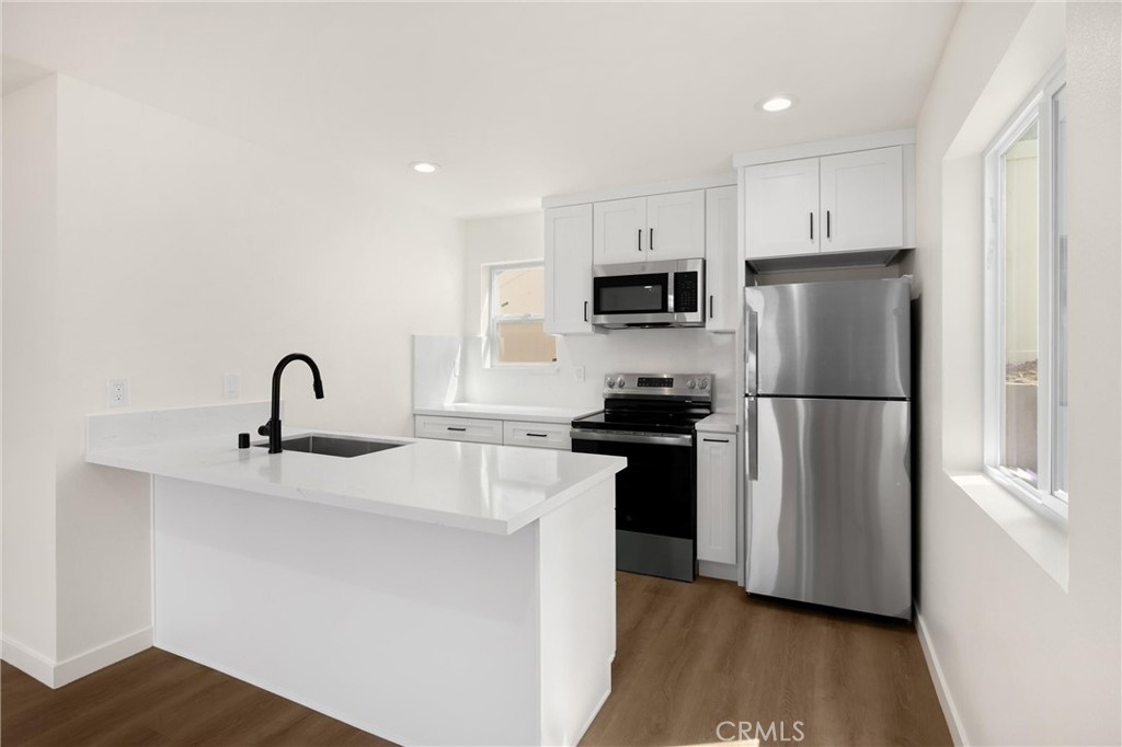102 E Avenida San Gabriel Property Photo 10