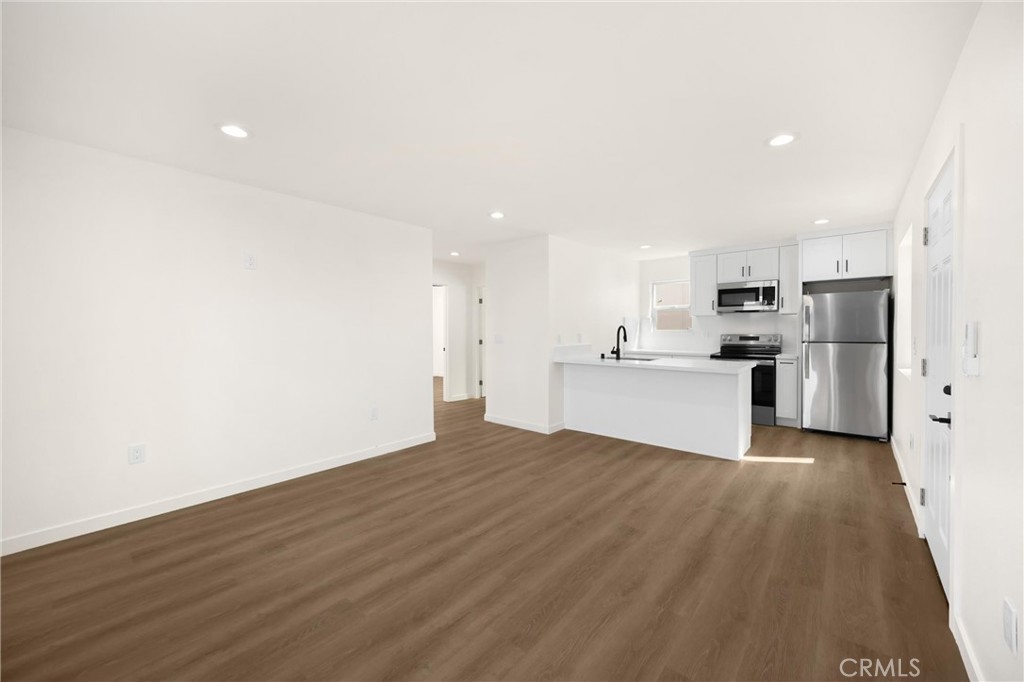 102 E Avenida San Gabriel Property Photo 12