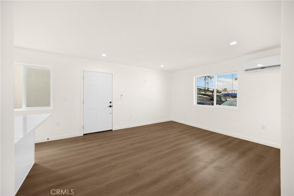 102 E Avenida San Gabriel Property Photo 15