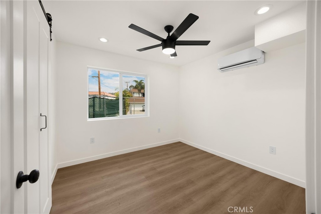 102 E Avenida San Gabriel Property Photo 18