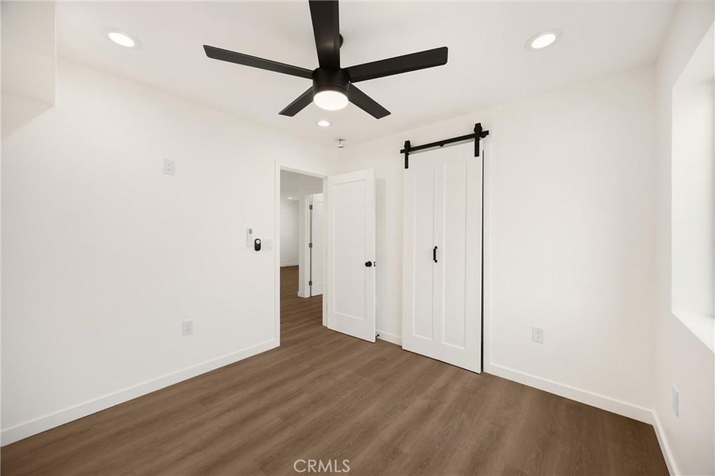 102 E Avenida San Gabriel Property Photo 19