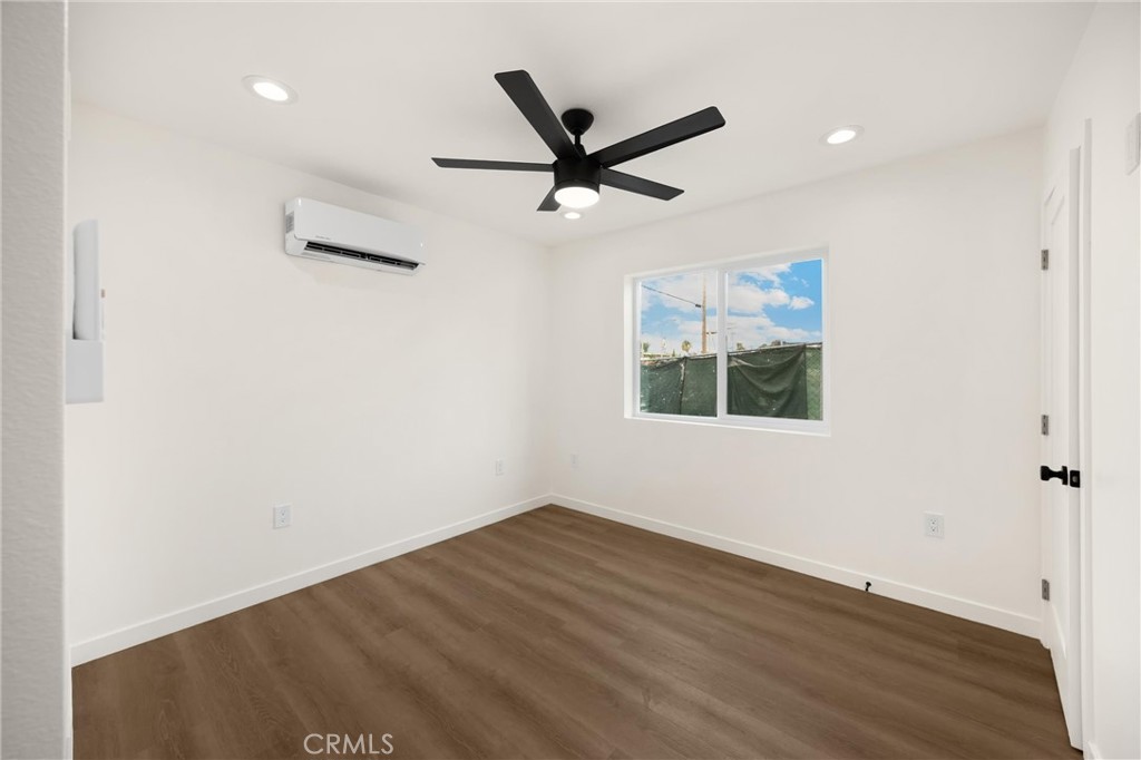 102 E Avenida San Gabriel Property Photo 34