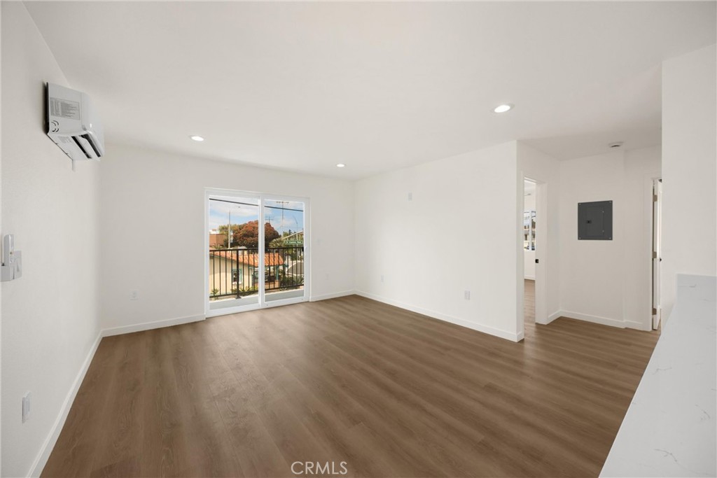 102 E Avenida San Gabriel Property Photo 36