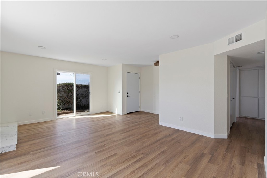 102 E Avenida San Gabriel Property Photo 48
