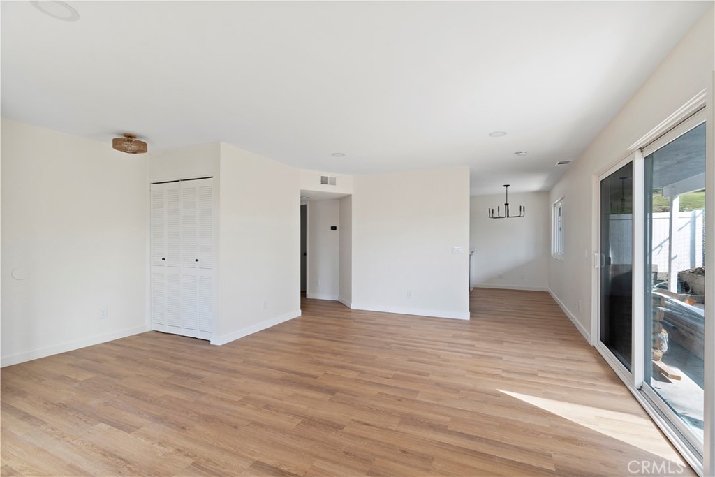 102 E Avenida San Gabriel Property Photo 49