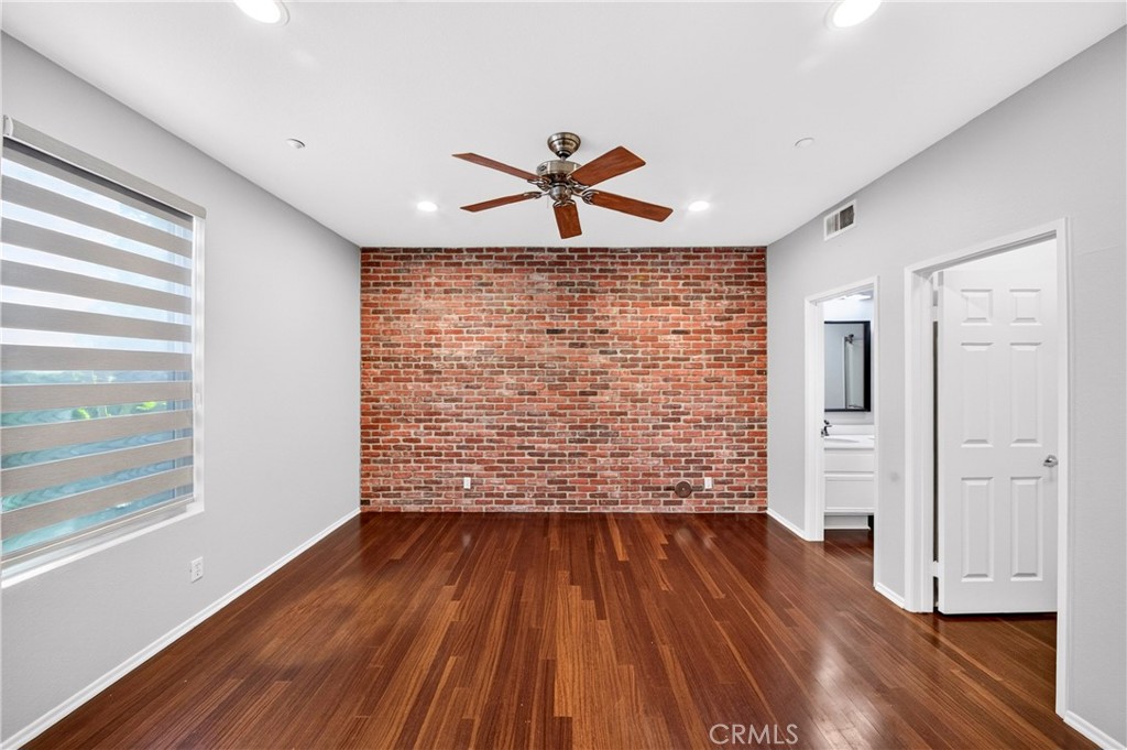 2260 Clark Property Photo 3