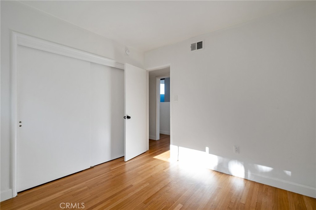 29417 N Enrose Avenue Property Photo 23
