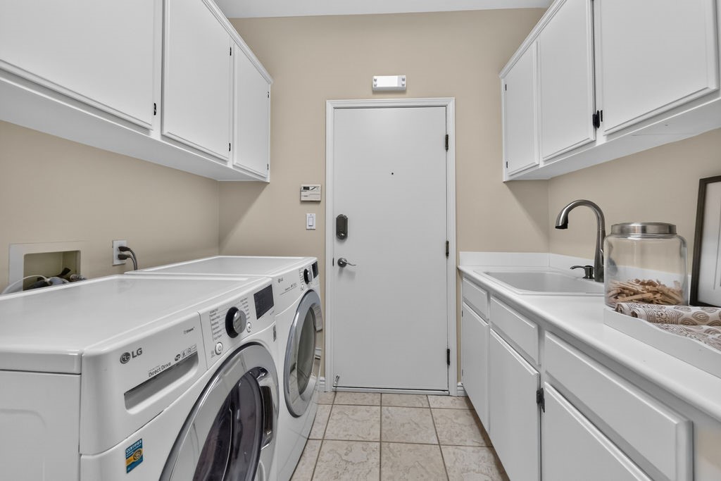 8784 E Banner Ridge Drive Property Photo 34